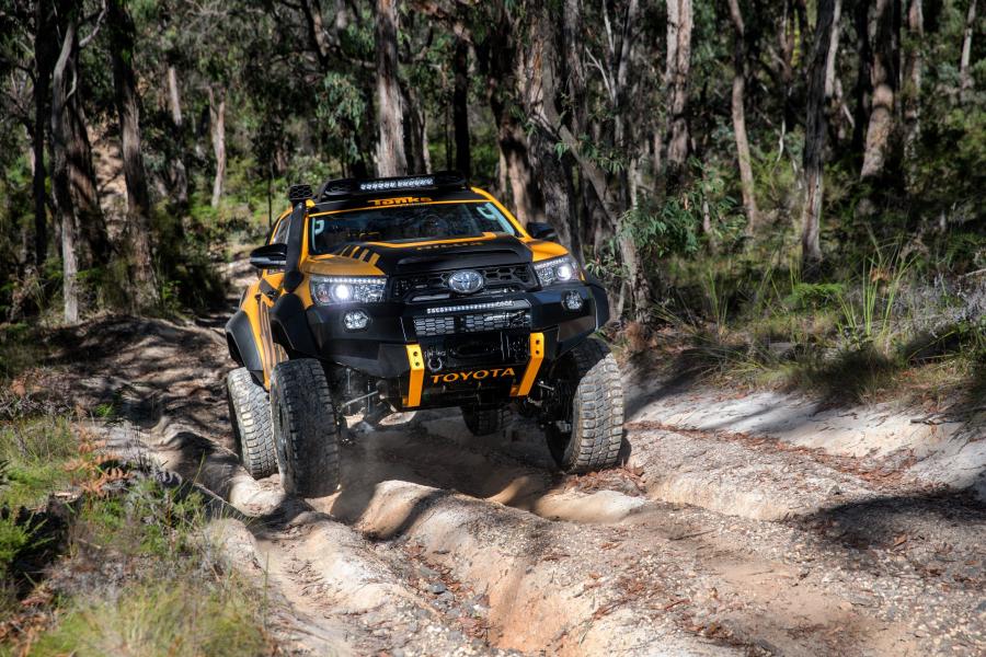  Toyota Hilux Tonka Concept 2017 года  (фото 39 из 40)